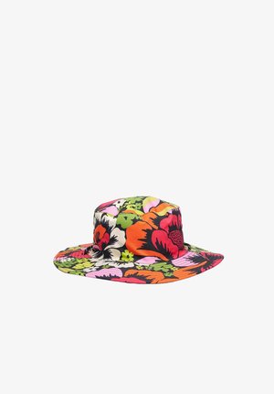 Cappello a tesa larga con motivo floreale vivace in arancione, rosso, rosa, verde e bianco su sfondo nero.