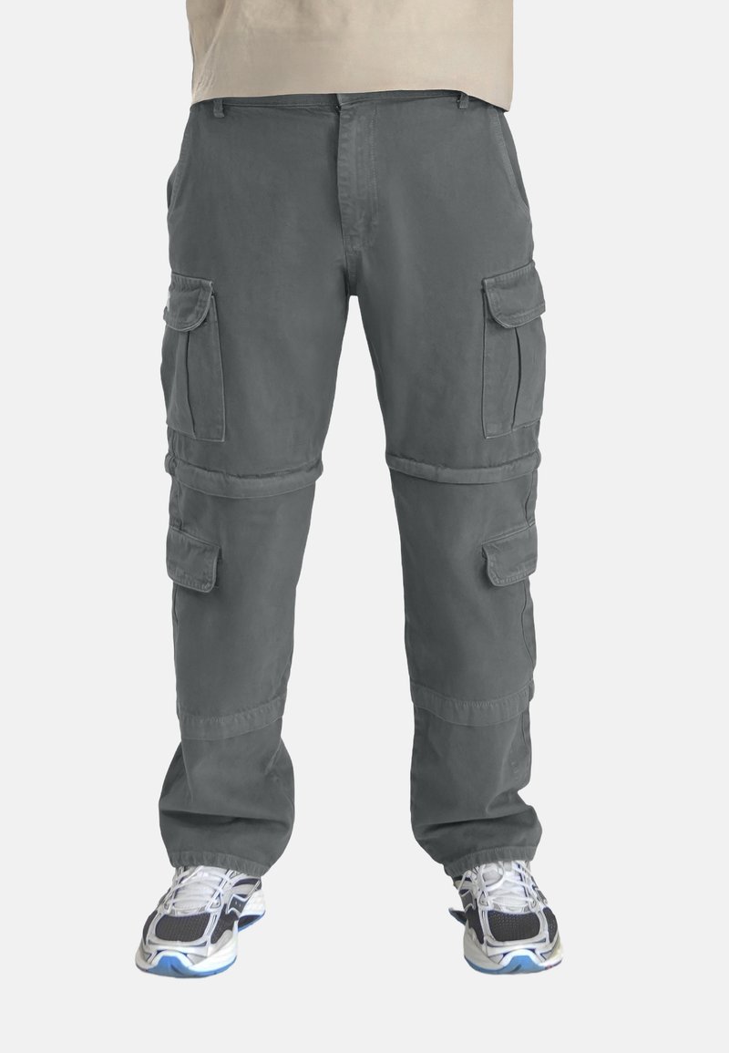 Graue Cargo-Hosen aus Baumwolle mit mehreren seitlichen Taschen und einer entspannten Passform. Merkmale im Cargo-Stil mit sicheren Klappenverschluss.