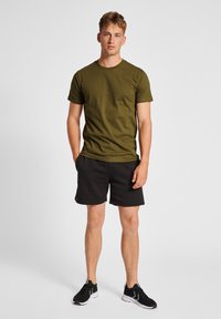 Hummel T-shirt basic