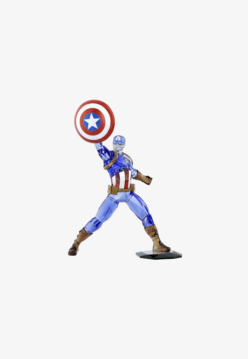 Actiefiguur van een blauwe, hoekige superheld met een rood-wit-blauwe schild, staand op een zwarte voet, draagend bruine laarzen en een riem.