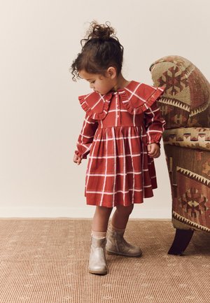 Next, REGULAR FIT - LONG SLEEVE COLLARED - Skjortekjole - red check