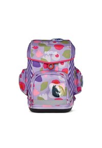 Sac à dos violet avec des motifs floraux en rose et vert, une poche avant arborant un graphique de cheval, et des accents réfléchissants pour la visibilité.