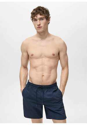 Marineblaue Badeshorts mit elastischem Bund und Kordelzug. Verfügt über Seitentaschen und ein glattes, leichtes Material.