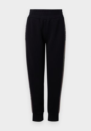 Pantaloni da tuta neri con vita elasticizzata, gambe affusolate e cuciture laterali con un accento metallico. Tessuto morbido con una texture liscia.