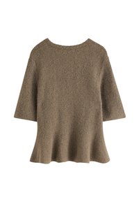 Maglione in maglia marrone con maniche corte, scollo rotondo e vestibilità ampia, caratterizzato da un tessuto testurizzato e una leggera variazione di colore.