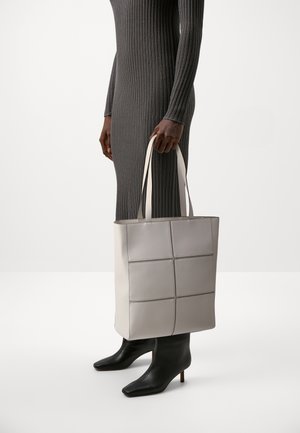 Esprit HANDBAG - Shopper - ice