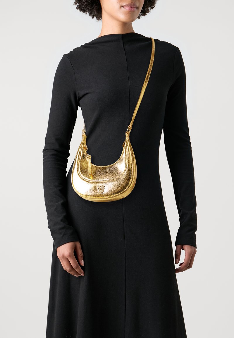 Pinko BRIOCHE HOBO MINI TEXTURE - Borsa a tracolla - oro/gold-coloured