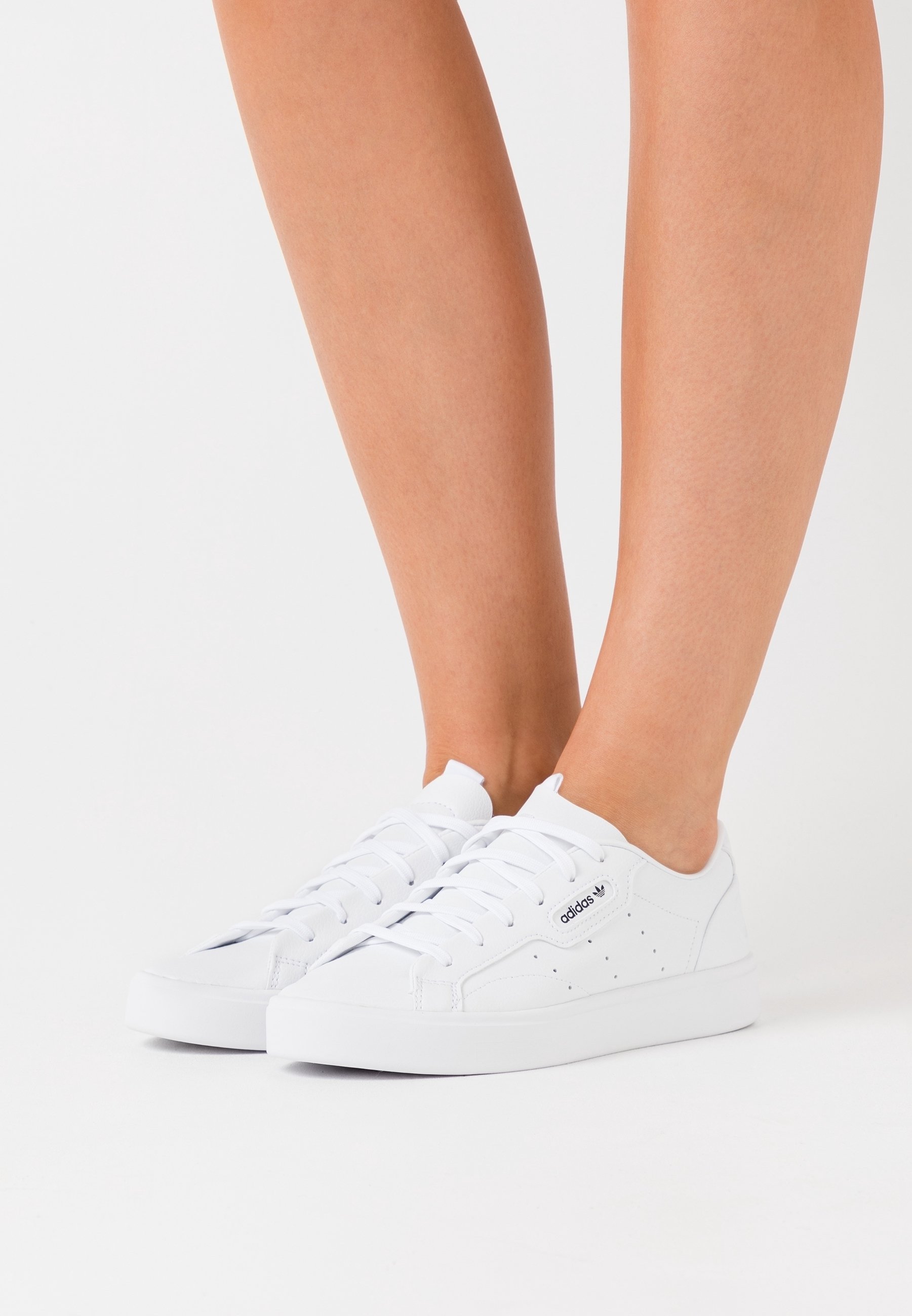 adidas Originals Trainers - white - (Pre-owned) - Zalando