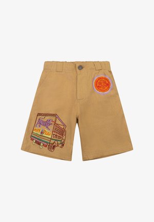 Beige katoenen shorts met kleurrijke borduursels van een vrachtwagen en de zon; voorzien van een knoopsluiting en twee steekzakken aan de voorkant.