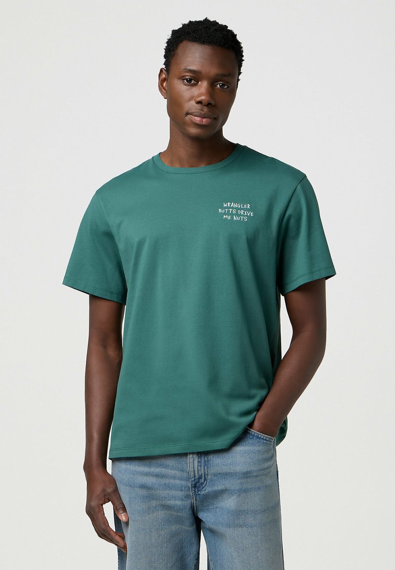 Wrangler SHORT SLEEVE - Camiseta estampada - bistro_green