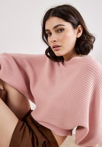 Apricot BATWING CROP  - Neule - pink