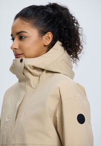 Icepeak VELBURG - Parka - beige