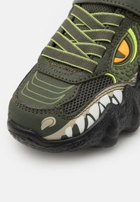 Skechers SAURUS LIGHTS - Sneakers basse - olive/orange/green