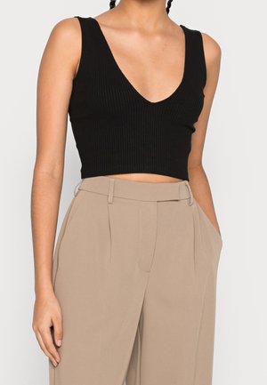Top - black