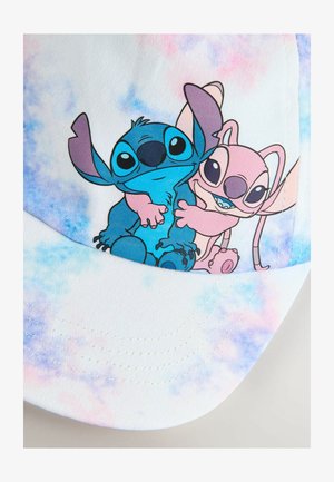 Weißer Hut mit einem Batikmuster in Pastellfarben. Merkmale einen Cartoon-Druck von zwei Charakteren, einer blau und einer pink, die sich umarmen.