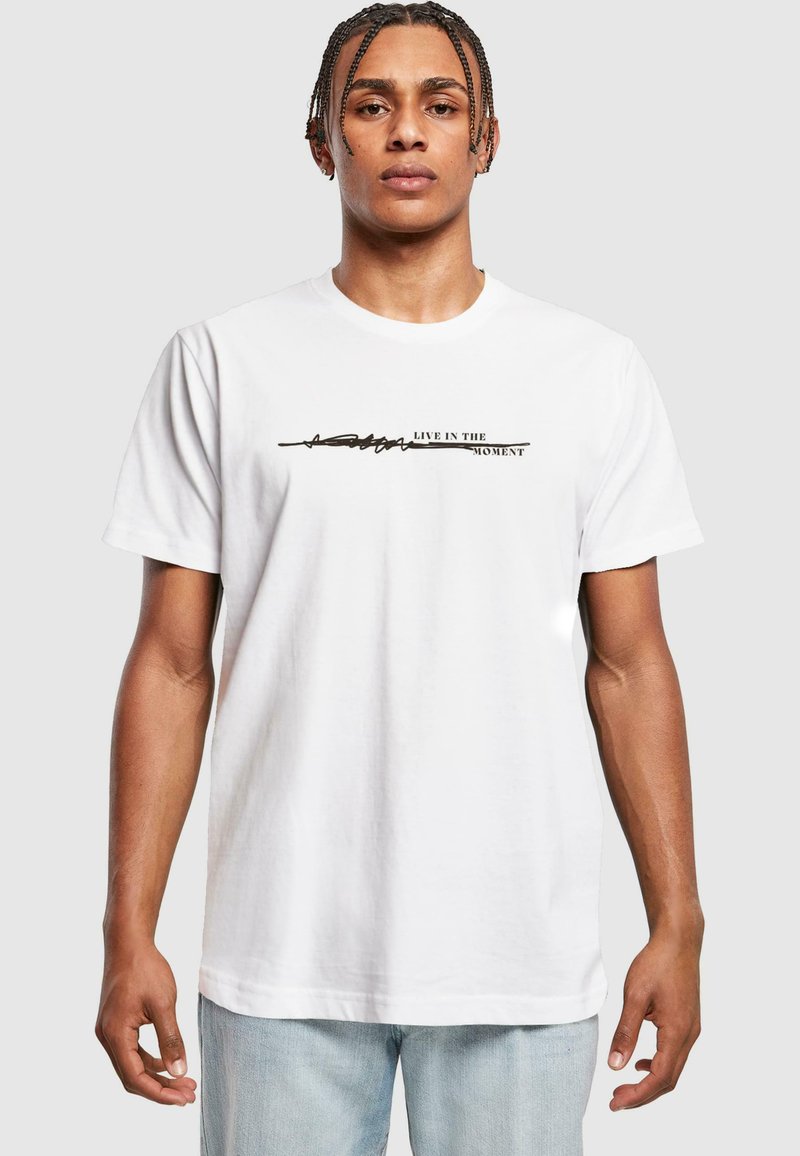 Mister Tee MÄNNER PEACE SIGN - Camiseta Estampada - White/blanco