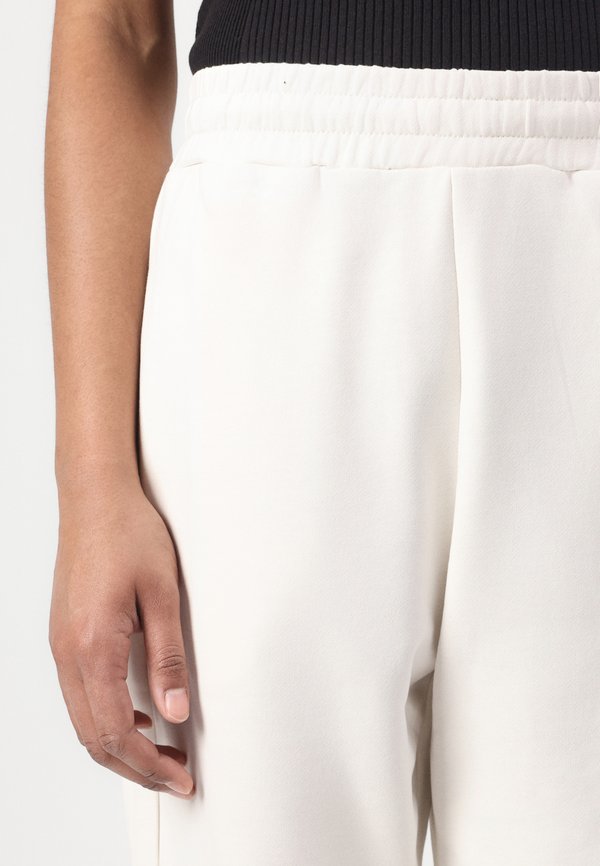 FRENCH TERRY LOGO - Tracksuit bottoms - tofu4