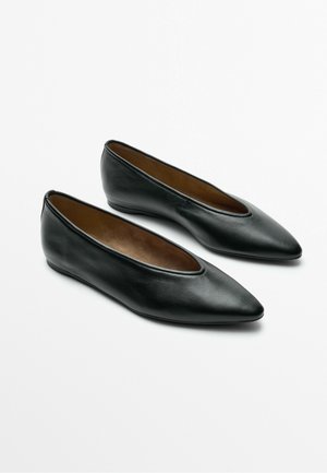 Massimo Dutti, Ballerina shoes - black
