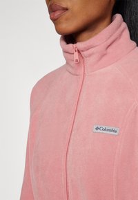 Columbia BENTON SPRINGS™  czerwony