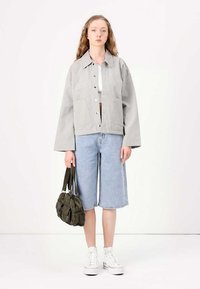 Object OBJISR BERMUDA - Farkkushortsit - medium blue denim