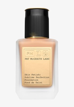 PAT McGRATH LABS, SKIN FETISH: SUBLIME PERFECTION FOUNDATION - Fondotinta - Light Medium 12