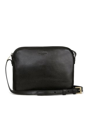 Borsa crossbody in pelle nera con finitura testurizzata, chiusura con zip, tracolla regolabile e logo discreto sul frontale.