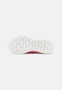 Skechers GO WALK SLIP ON - Sapatilhas - coral