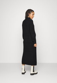 ONLY MATERNITY OLMLUCCA DRESS - Strikket kjole - black