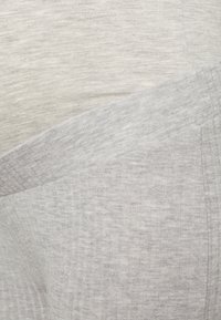 ONLY MATERNITY OLMNELLA FLARED PANT - Calças - light grey melange