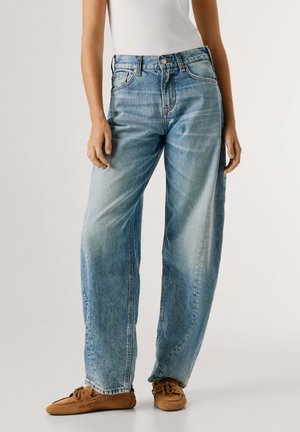 BOW SHAPED MW MID  - Baggy jeans - denim