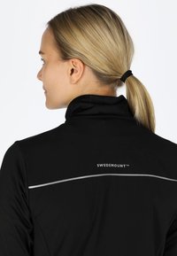 Swedemount ON COURSE FULLZIP W - Jas - black