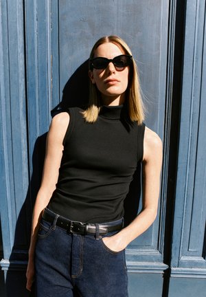 InWear, DAGNAIW ROLLNECK TOP - Débardeur - black