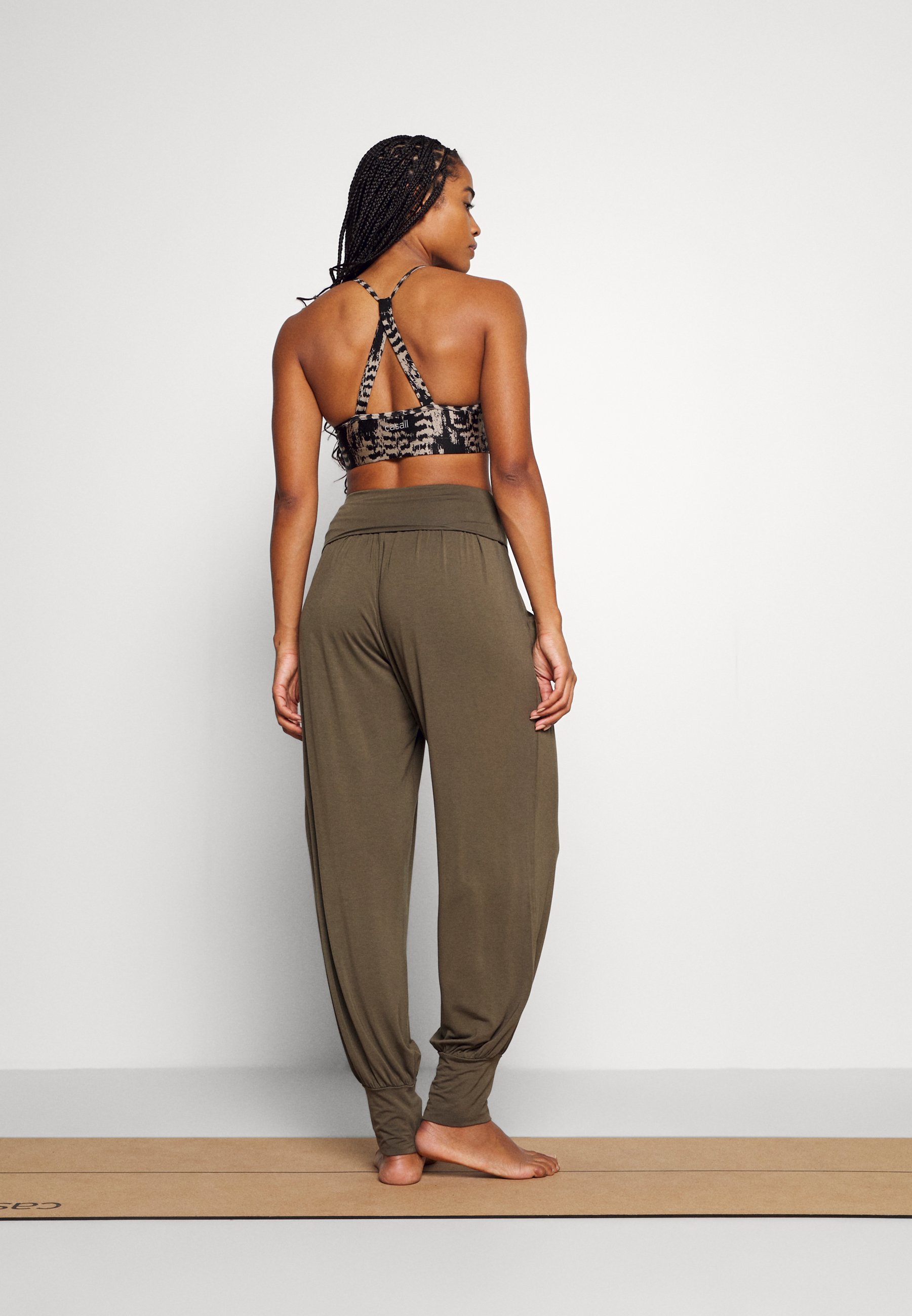 Deha HAREM PANTS - Tracksuit bottoms - olive green/khaki - Zalando.co.uk