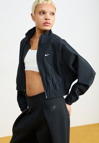 Nike Sportswear STREET - Casaco de treino - black