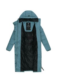 Lyseblå isolert lang jakke med svart fôr, trykknapper og høy krage. Innvendig merke synlig på innsiden.