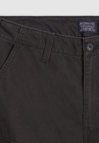 Thumbnail Image 8