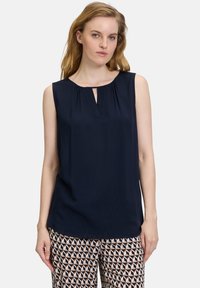 Betty Barclay MIT RUNDHALSAUSSCHNITT - Blouse - dunkelblau