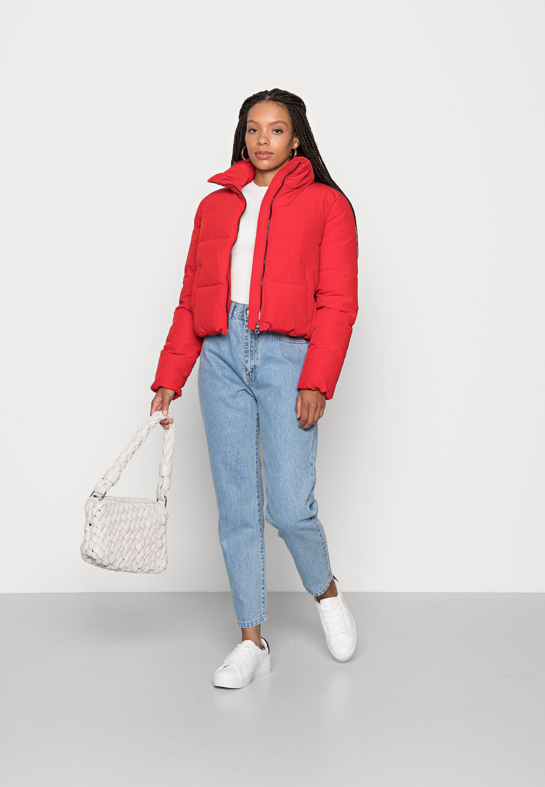 ONLY Petite ONLDOLLY SHORT PUFFER 