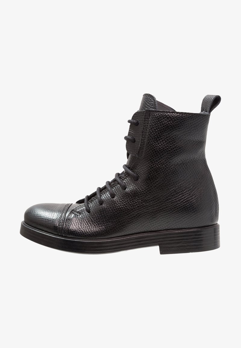 lilimill Bottines à lacets - black