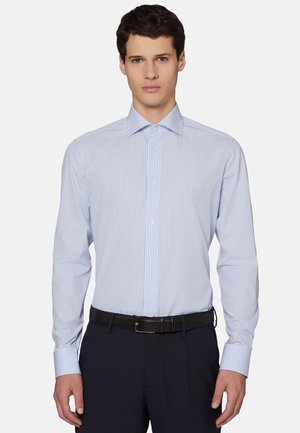 Boggi Milano SLIM FIT DOBBY  - Camisa - light blue