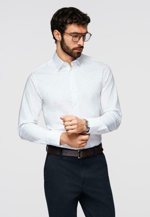 Chemise - white