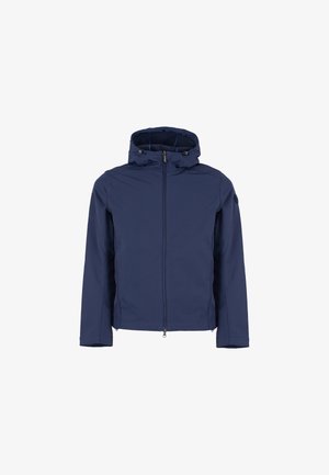 Giacca a vento blu marina con zip frontale completa, realizzata in materiale liscio e resistente all'acqua. Presenta polsini regolabili e una toppa con logo sulla manica.