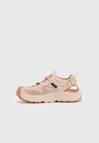 HOKA HOPARA 2 - Túracipők - cream/cedar