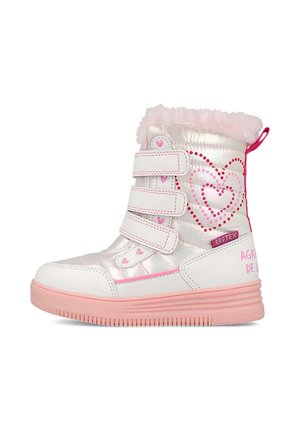 Botín blanco e iridiscente con acentos rosas, puño de pelo, tres correas de gancho y bucle, y patrones de corazones en el lateral. Suela de goma.