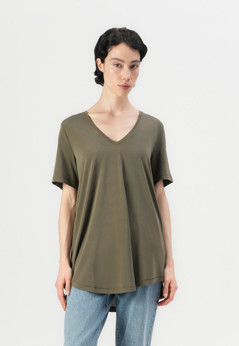 RIANI T-shirt basic olijfgroen