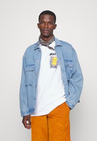 Market HOMEGOODS UNISEX - T-shirt estampada - white