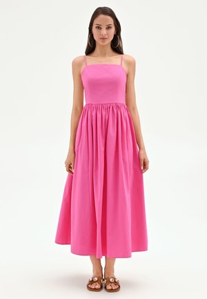 Rinascimento ABITO TINTA UNITA - Robe de jour - fuxia