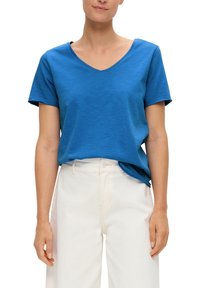 s.Oliver MIT V-AUSSCHNITT - T-Shirt basic - royalblau