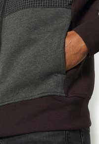 American Eagle Felpa con zip - red