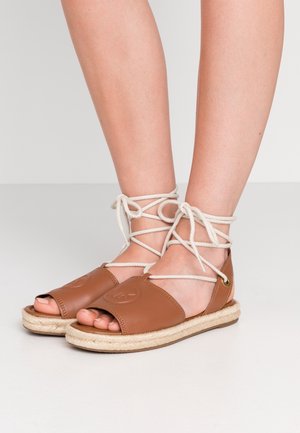 Espadrilles - cognac